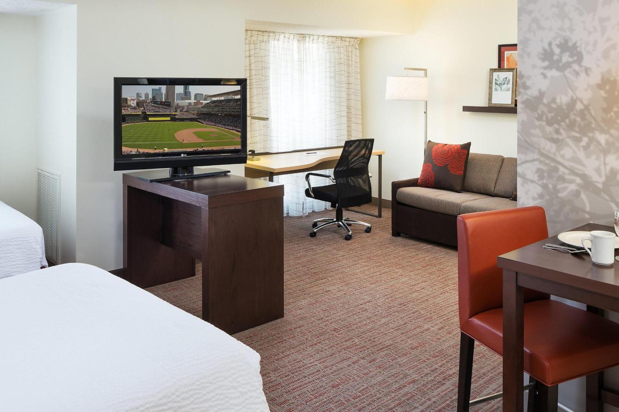 Residence Inn Minneapolis Downtown/City Center Экстерьер фото